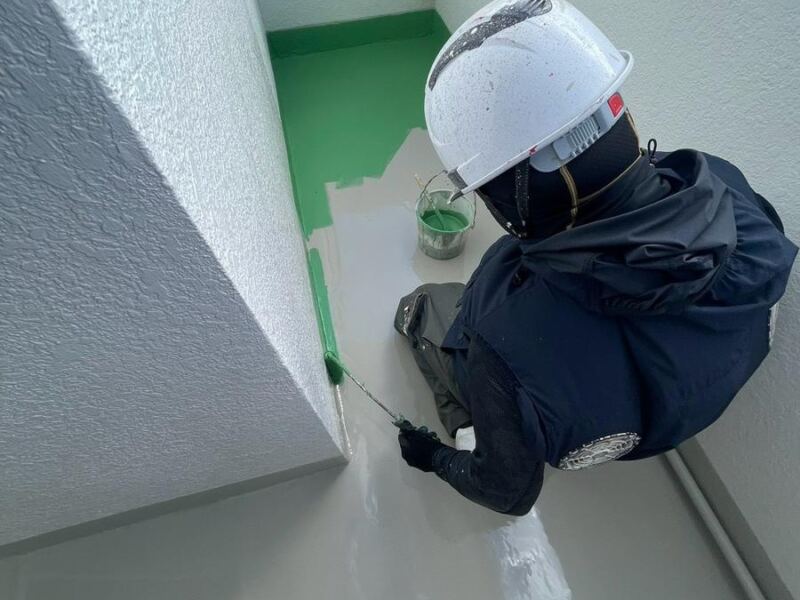 沖新塗装の施工現場