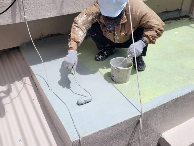 沖新塗装の施工現場