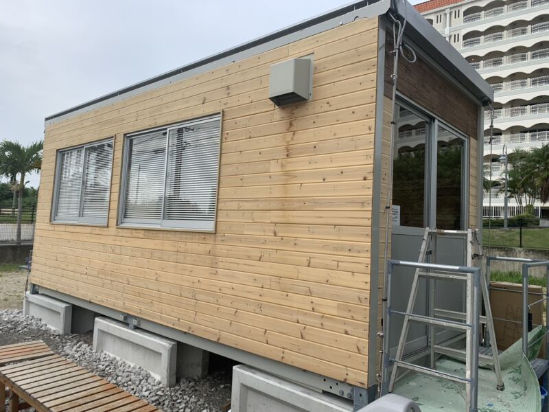 施工前：新築木部塗装工事